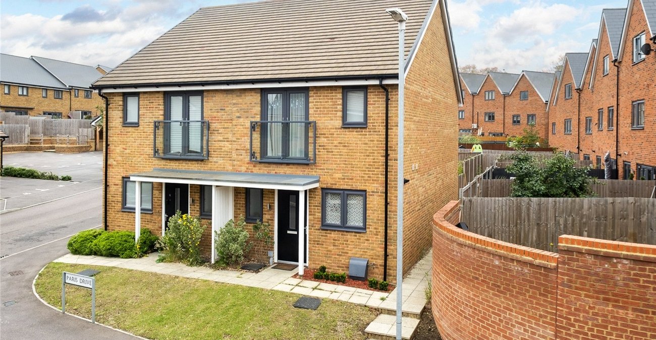 2 bedroom house for sale in Northfleet | Robinson Michael & Jackson