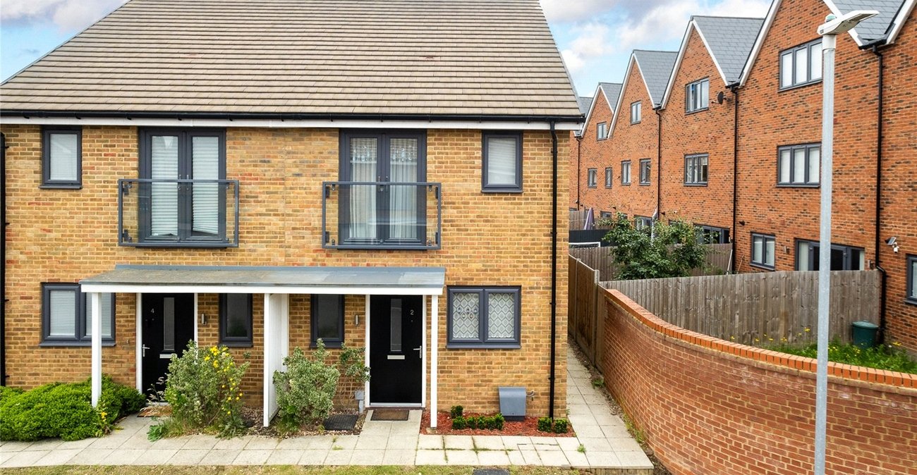 2 bedroom house for sale in Northfleet | Robinson Michael & Jackson