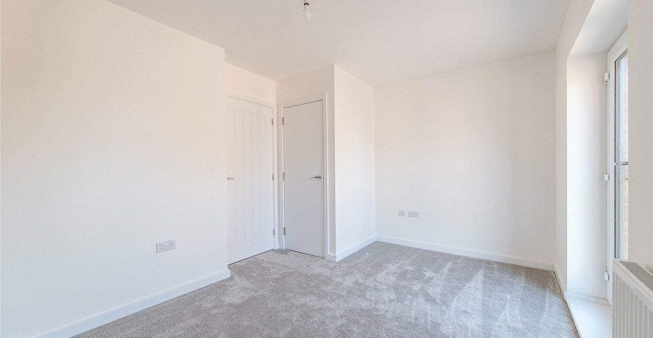 2 bedroom house for sale in Northfleet | Robinson Michael & Jackson