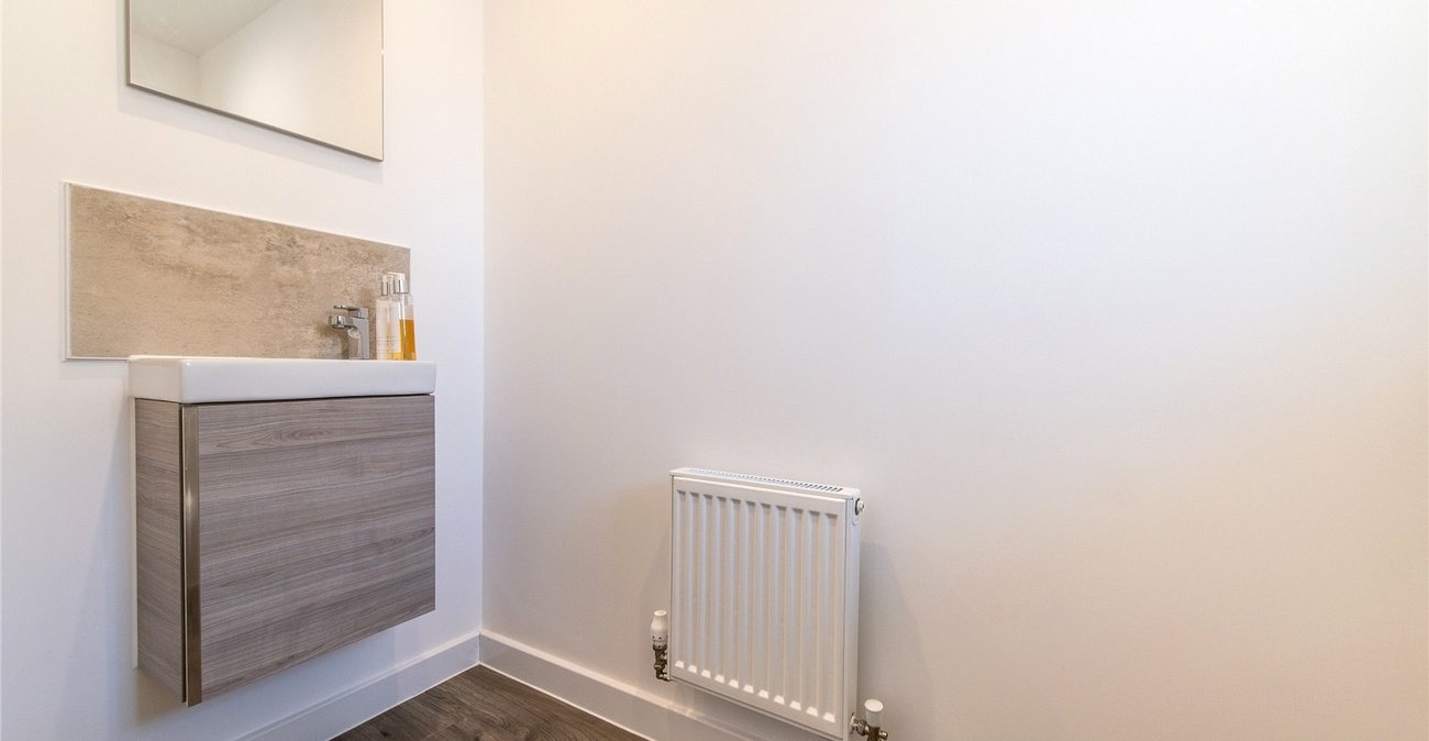 2 bedroom house for sale in Northfleet | Robinson Michael & Jackson