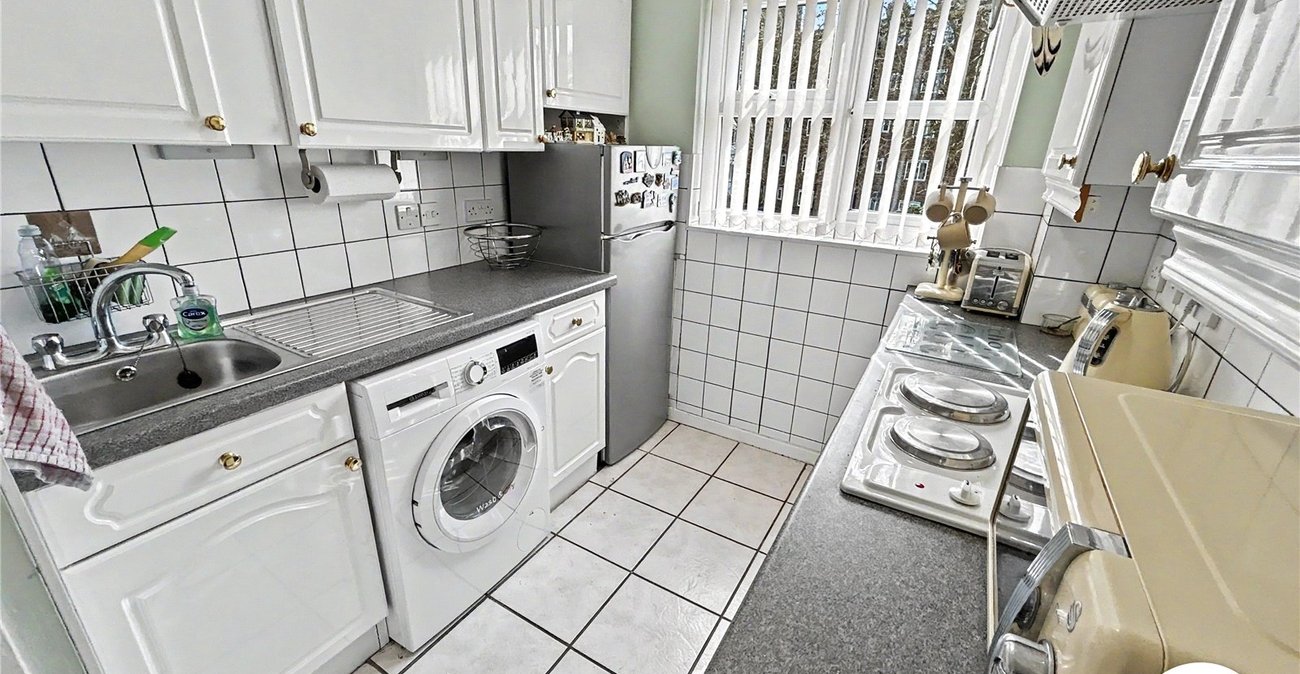 1 bedroom property for sale in Sidcup | Robinson Jackson