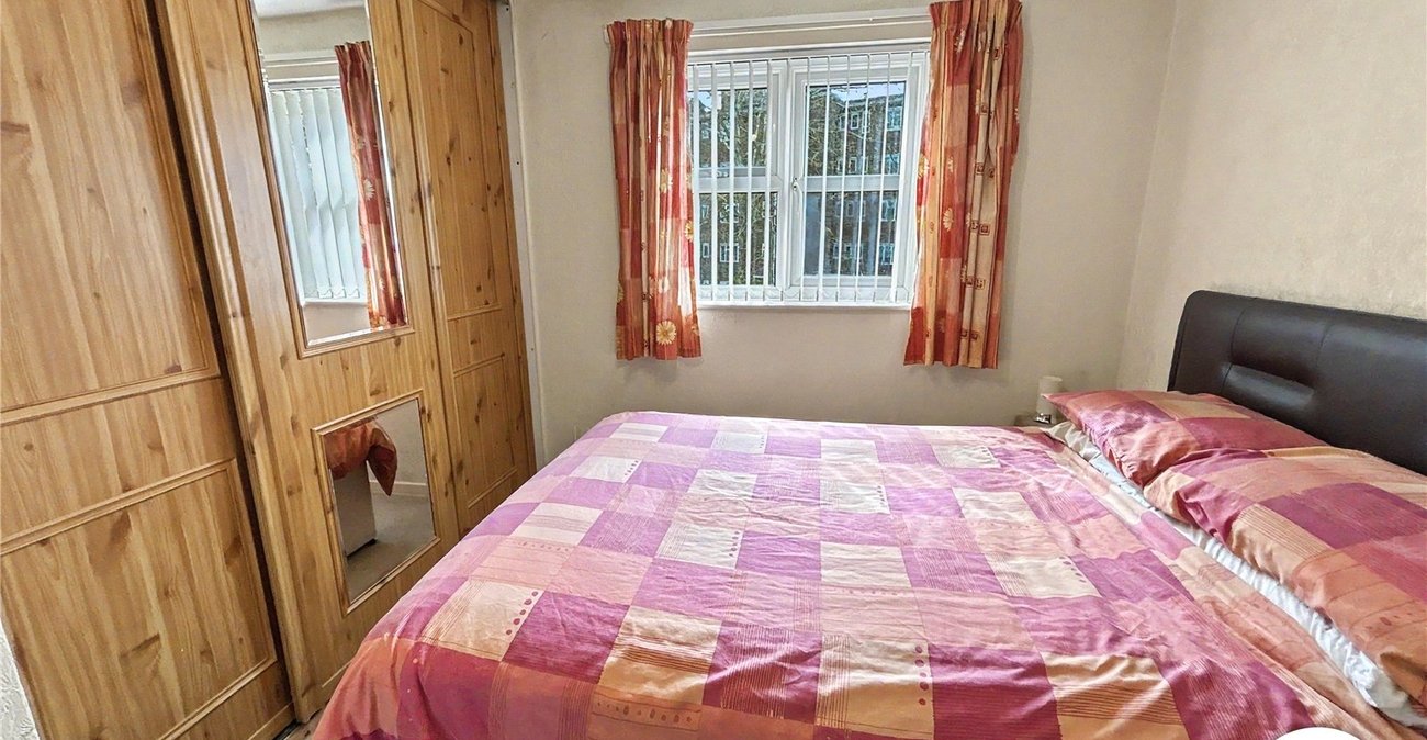 1 bedroom property for sale in Sidcup | Robinson Jackson