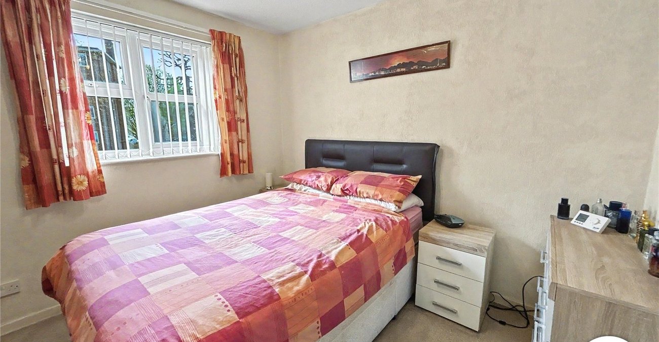 1 bedroom property for sale in Sidcup | Robinson Jackson