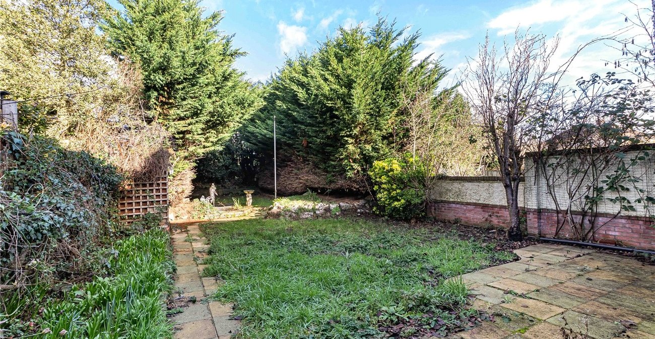 5 bedroom house for sale in South Welling | Robinson Jackson