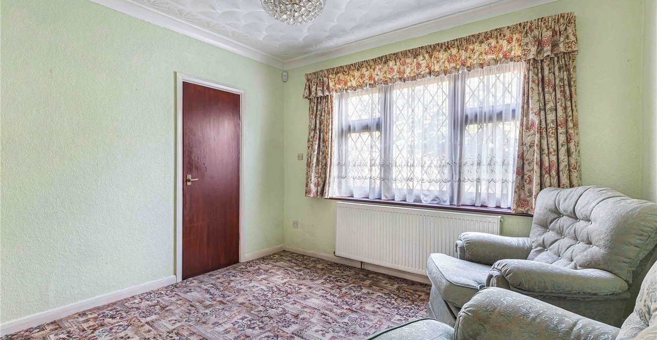 5 bedroom house for sale in South Welling | Robinson Jackson