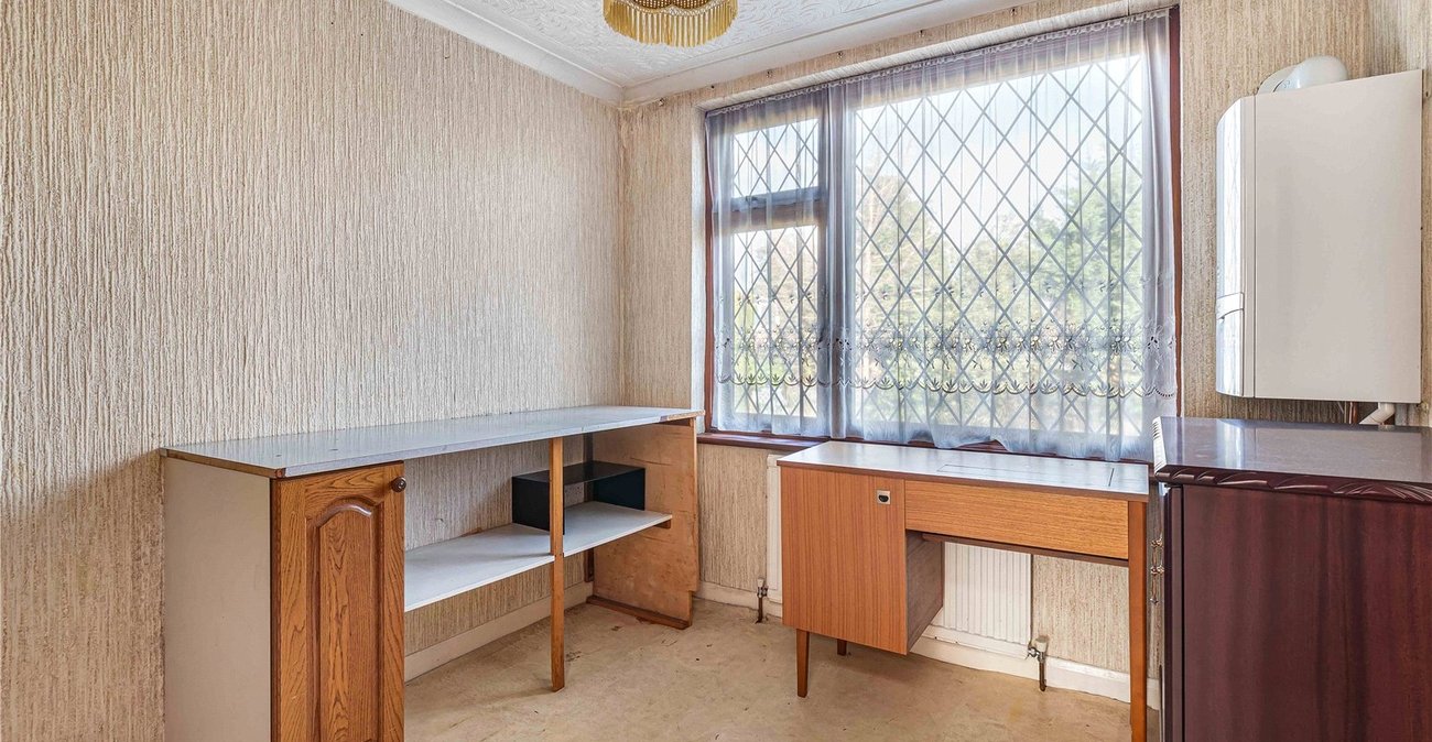 5 bedroom house for sale in South Welling | Robinson Jackson