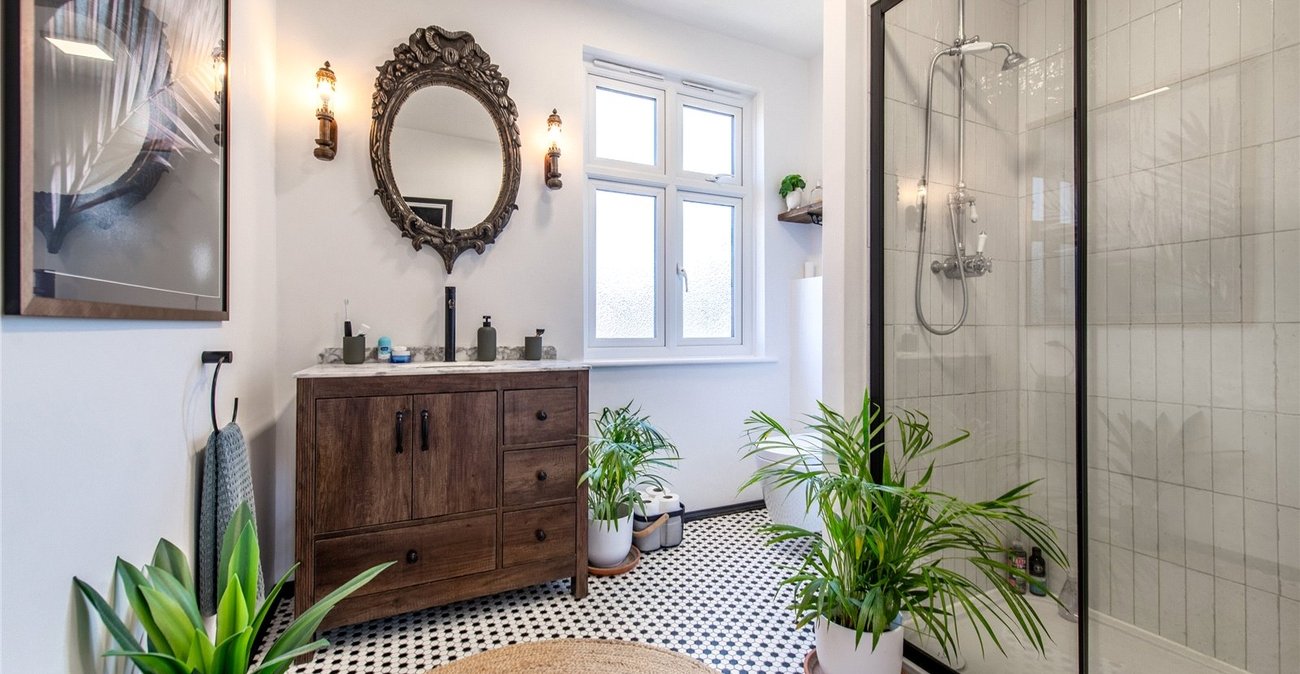 3 bedroom house for sale in Gravesend | Robinson Michael & Jackson