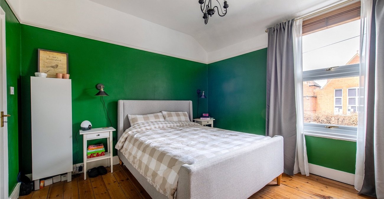 2 bedroom house for sale in Northfleet | Robinson Michael & Jackson