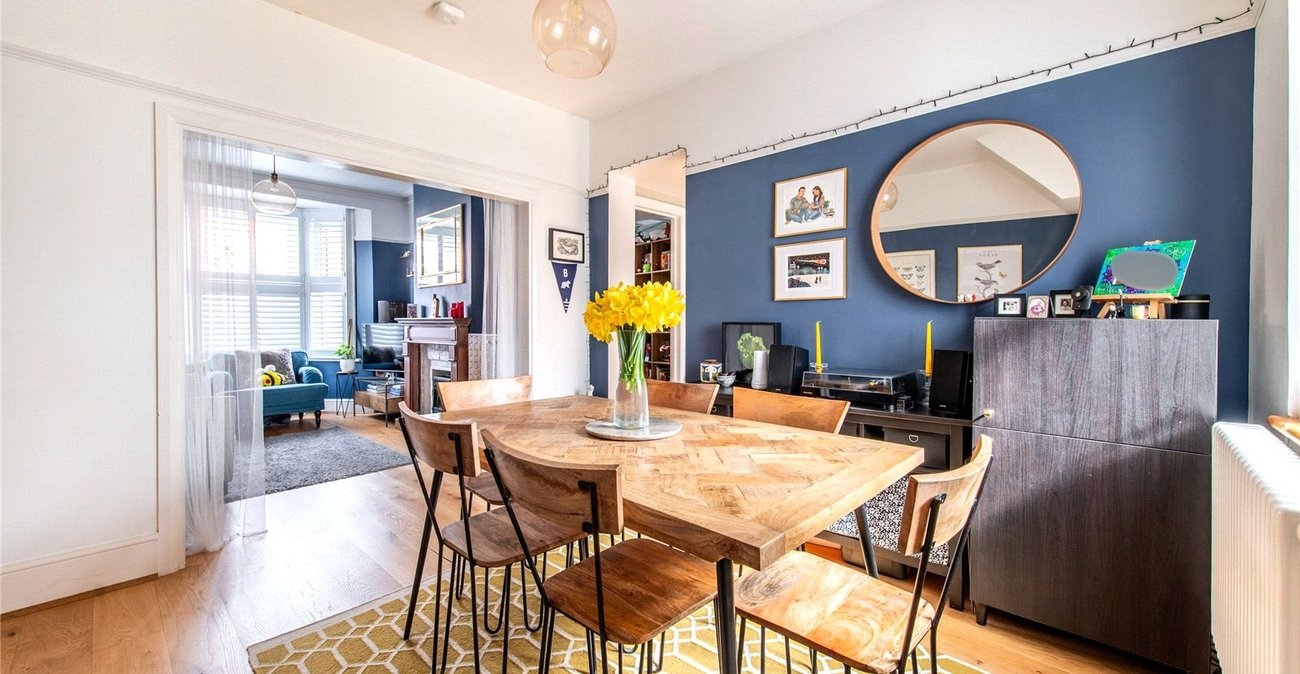 2 bedroom house for sale in Northfleet | Robinson Michael & Jackson