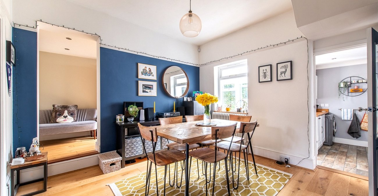 2 bedroom house for sale in Northfleet | Robinson Michael & Jackson