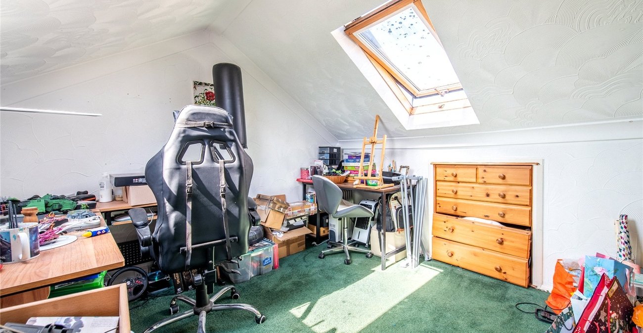 2 bedroom house for sale in Northfleet | Robinson Michael & Jackson