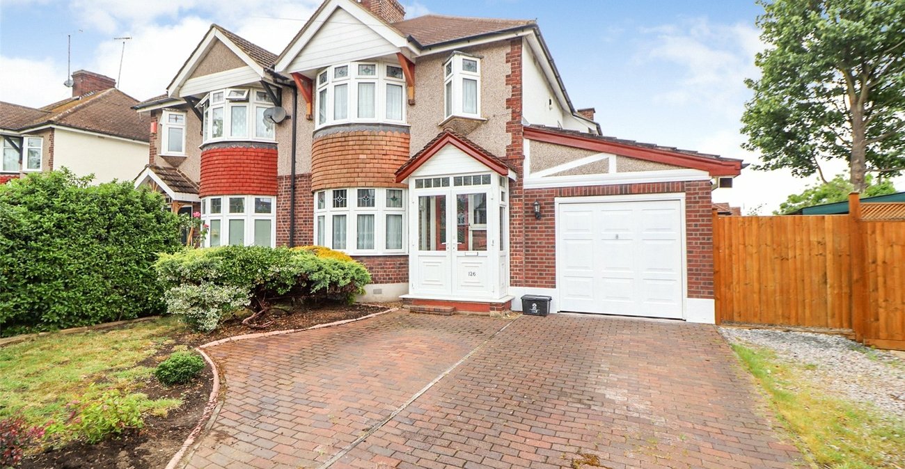 3 bedroom house for sale in Erith | Robinson Jackson