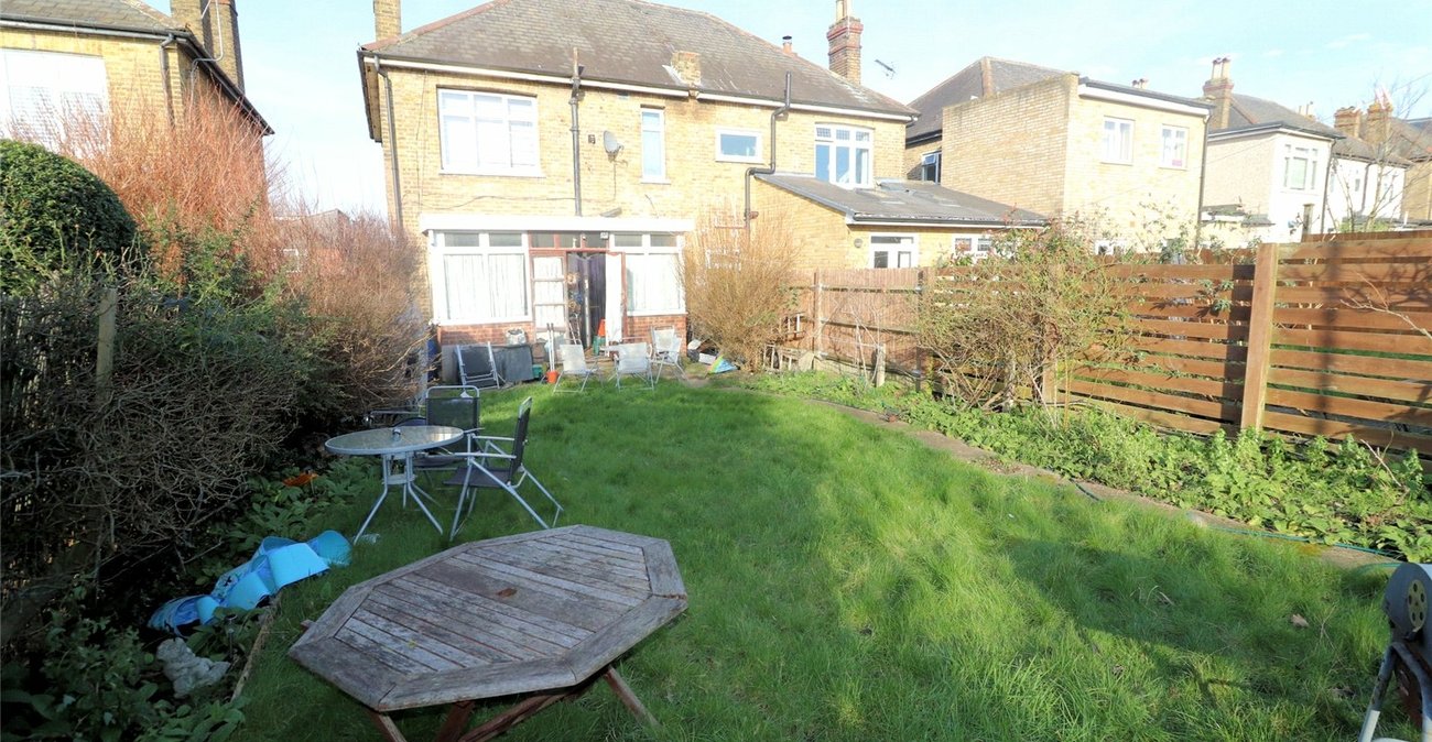 3 bedroom house for sale in Northumberland Heath | Robinson Jackson