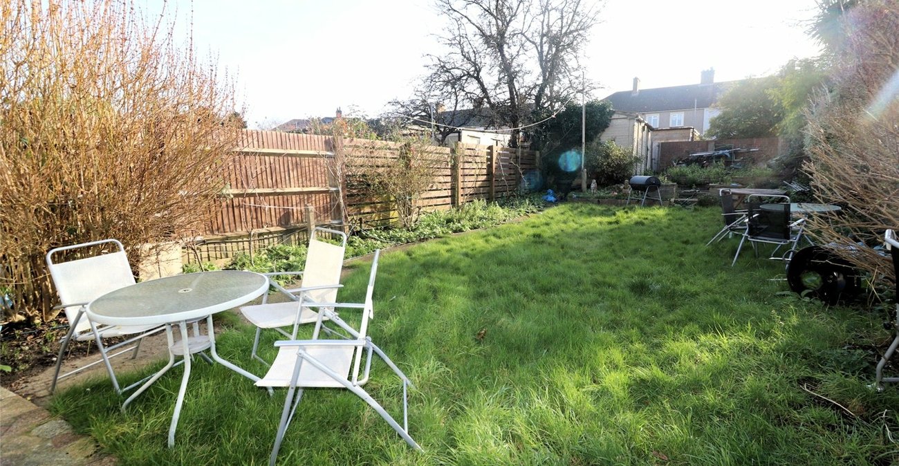 3 bedroom house for sale in Northumberland Heath | Robinson Jackson