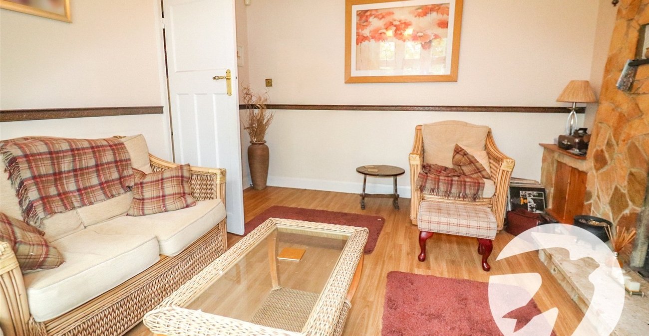 4 bedroom house for sale in Northumberland Heath | Robinson Jackson