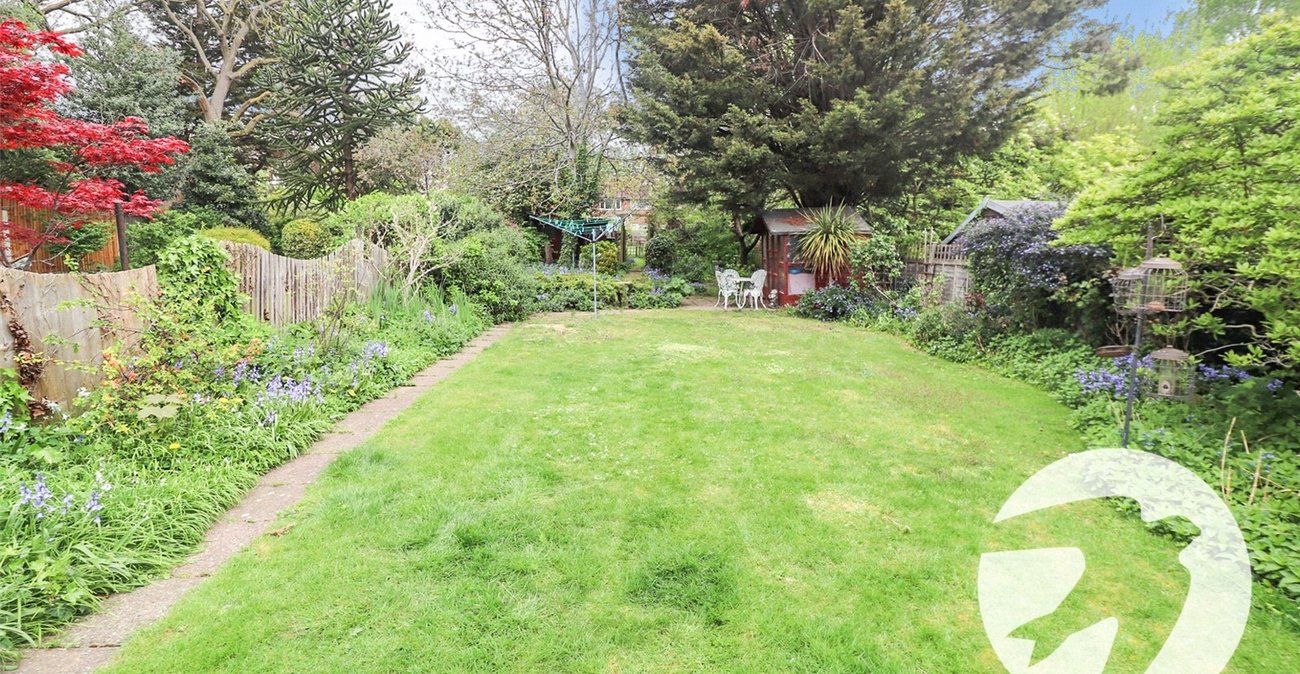 4 bedroom house for sale in Northumberland Heath | Robinson Jackson