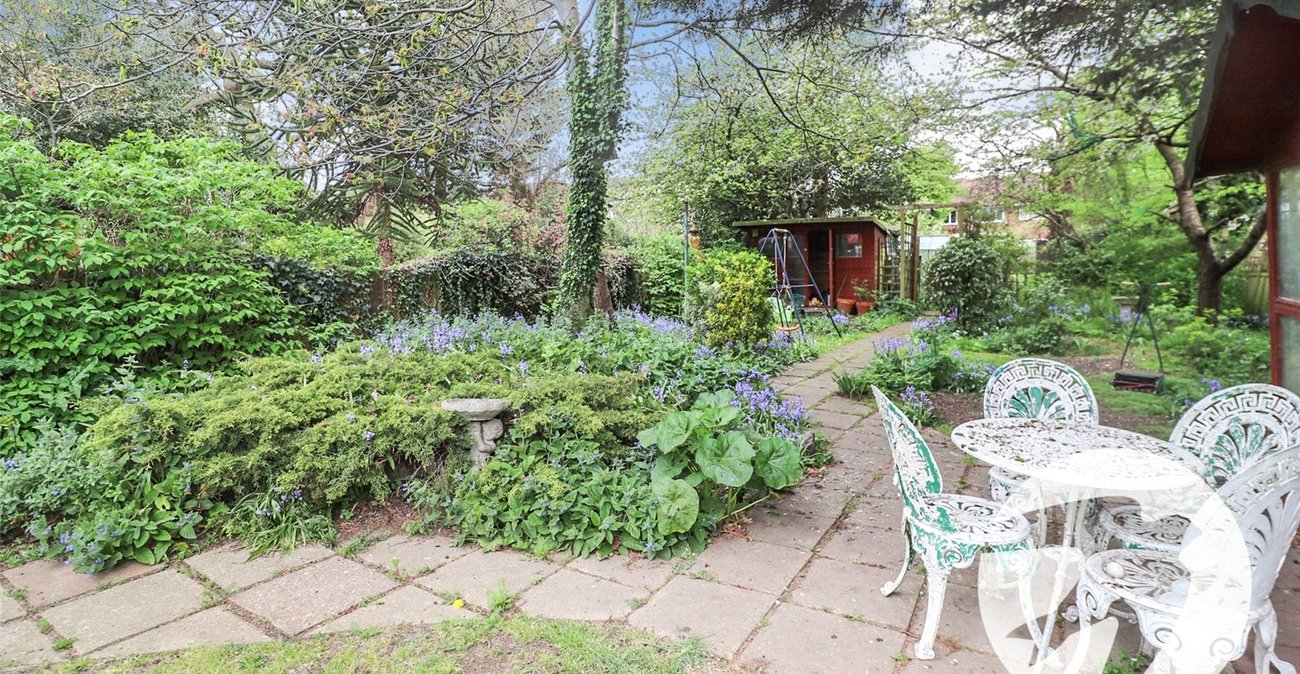 4 bedroom house for sale in Northumberland Heath | Robinson Jackson