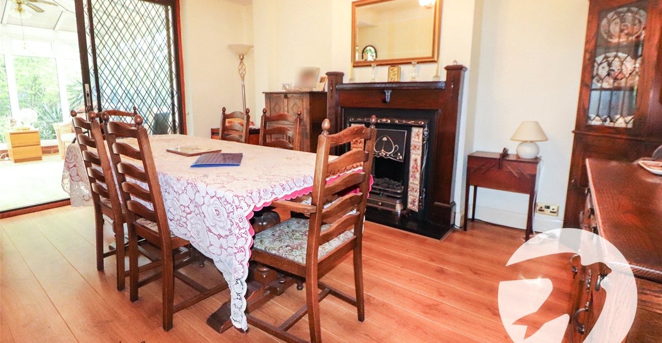 4 bedroom house for sale in Northumberland Heath | Robinson Jackson