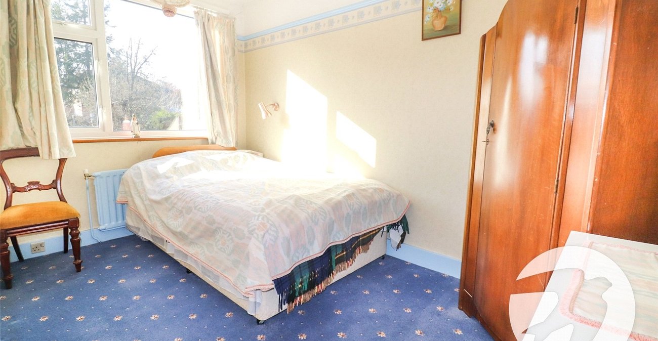 4 bedroom house for sale in Erith | Robinson Jackson