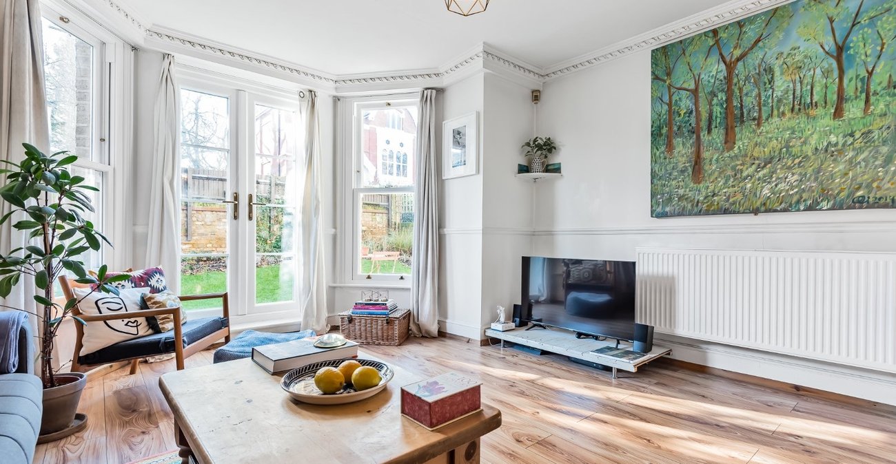 1 bedroom property for sale in 98 Crystal Palace Park Road | Robinson Jackson