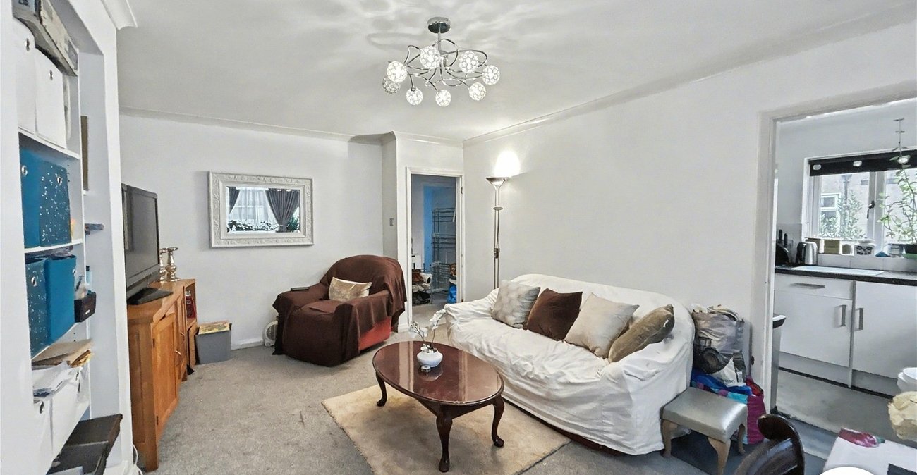 2 bedroom property for sale in Sidcup | Robinson Jackson