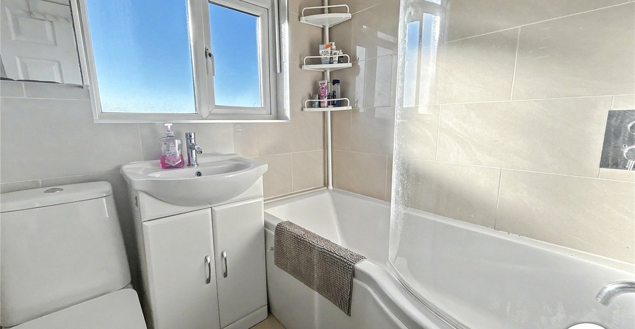 4 bedroom house for sale in Sidcup | Robinson Jackson