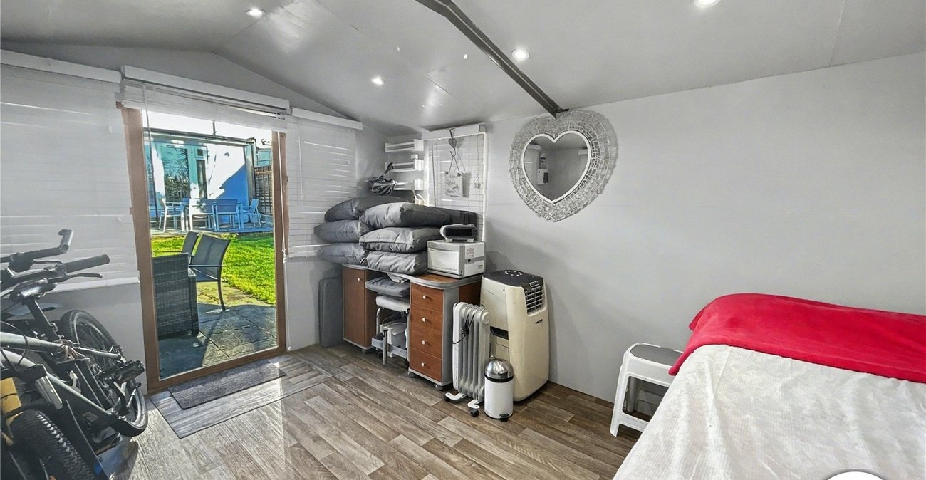 4 bedroom house for sale in Sidcup | Robinson Jackson