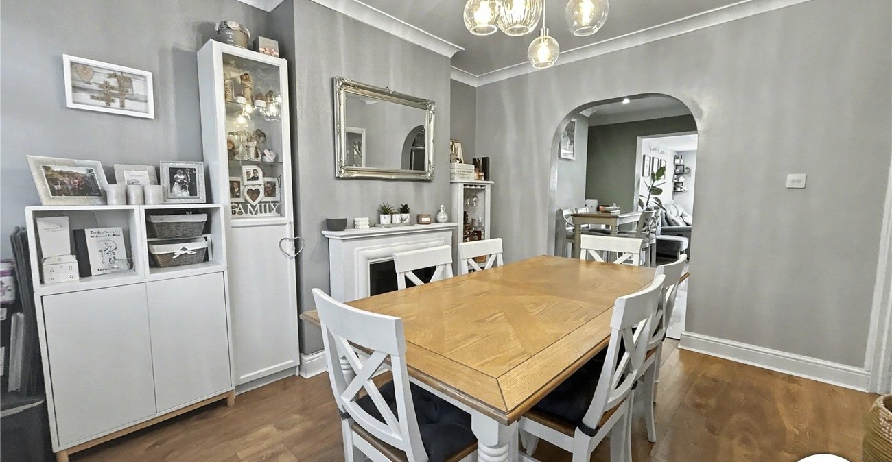 4 bedroom house for sale in Sidcup | Robinson Jackson