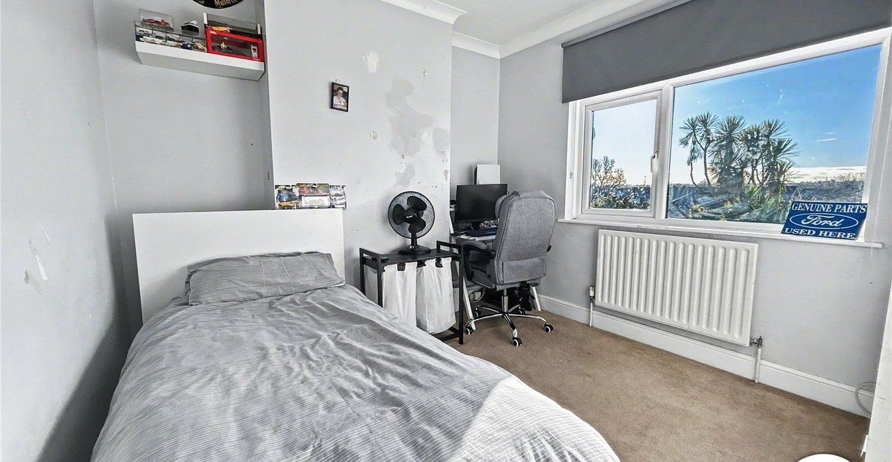 4 bedroom house for sale in Sidcup | Robinson Jackson