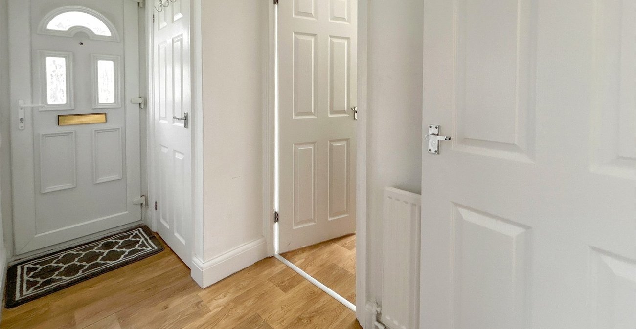 2 bedroom property for sale in Sidcup | Robinson Jackson