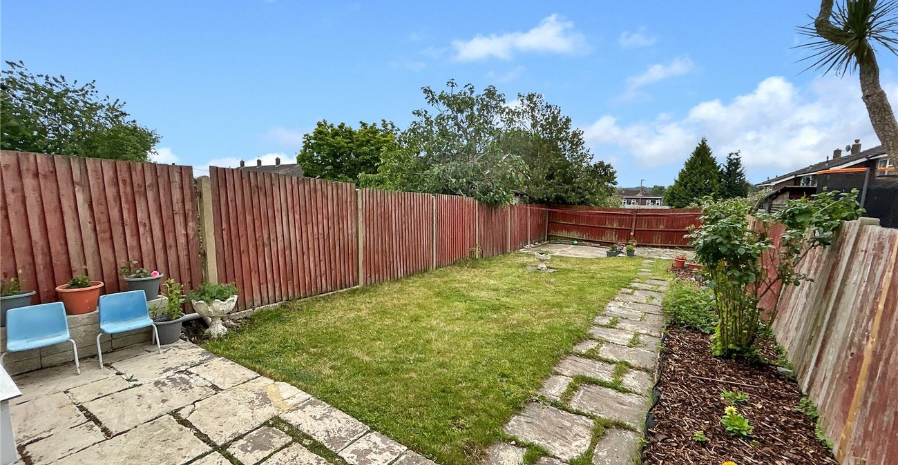 2 bedroom property for sale in Sidcup | Robinson Jackson