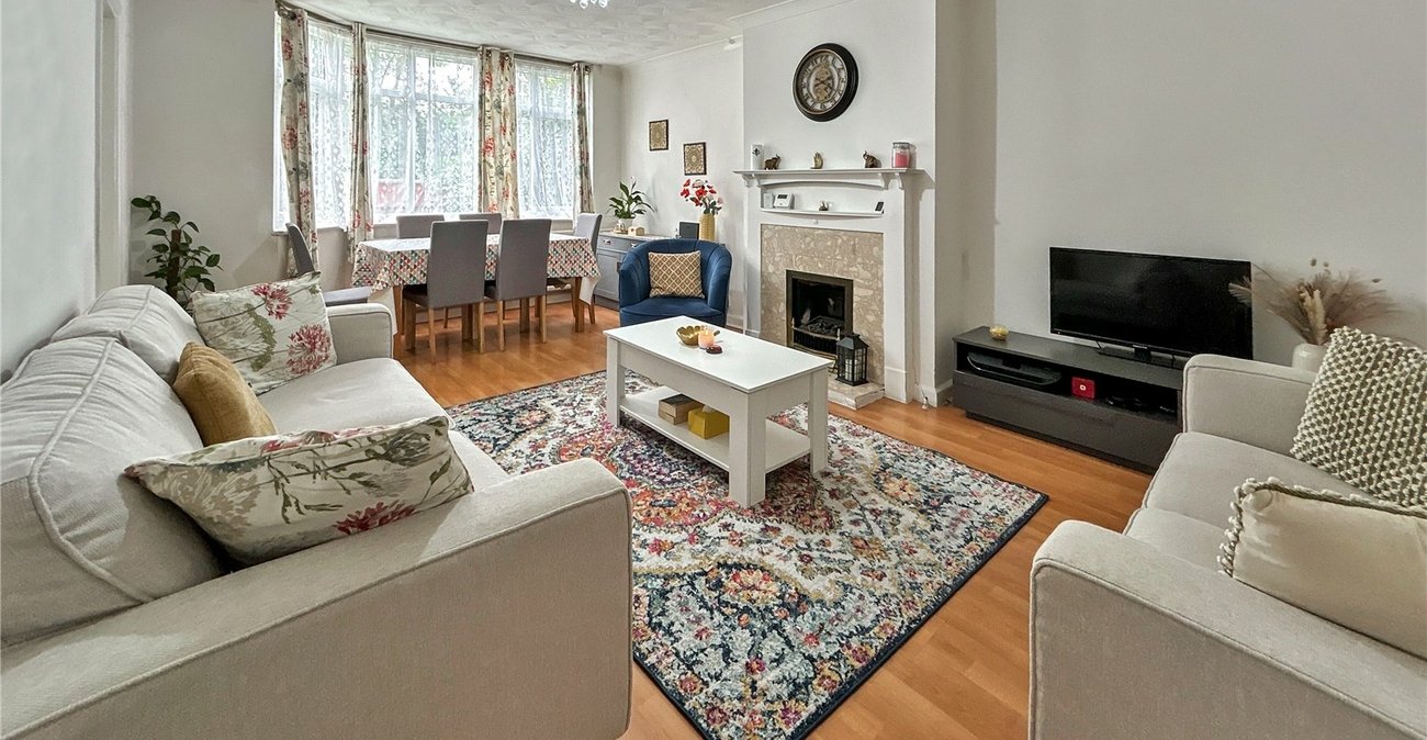 2 bedroom property for sale in Sidcup | Robinson Jackson