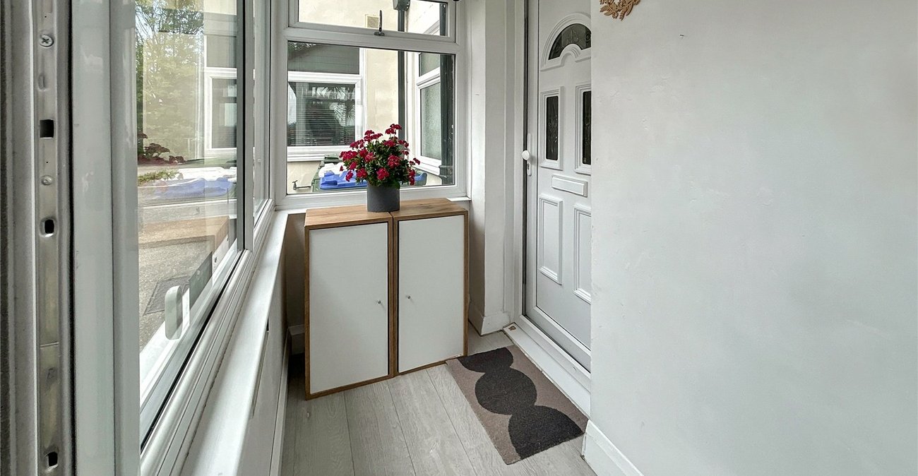 2 bedroom property for sale in Sidcup | Robinson Jackson