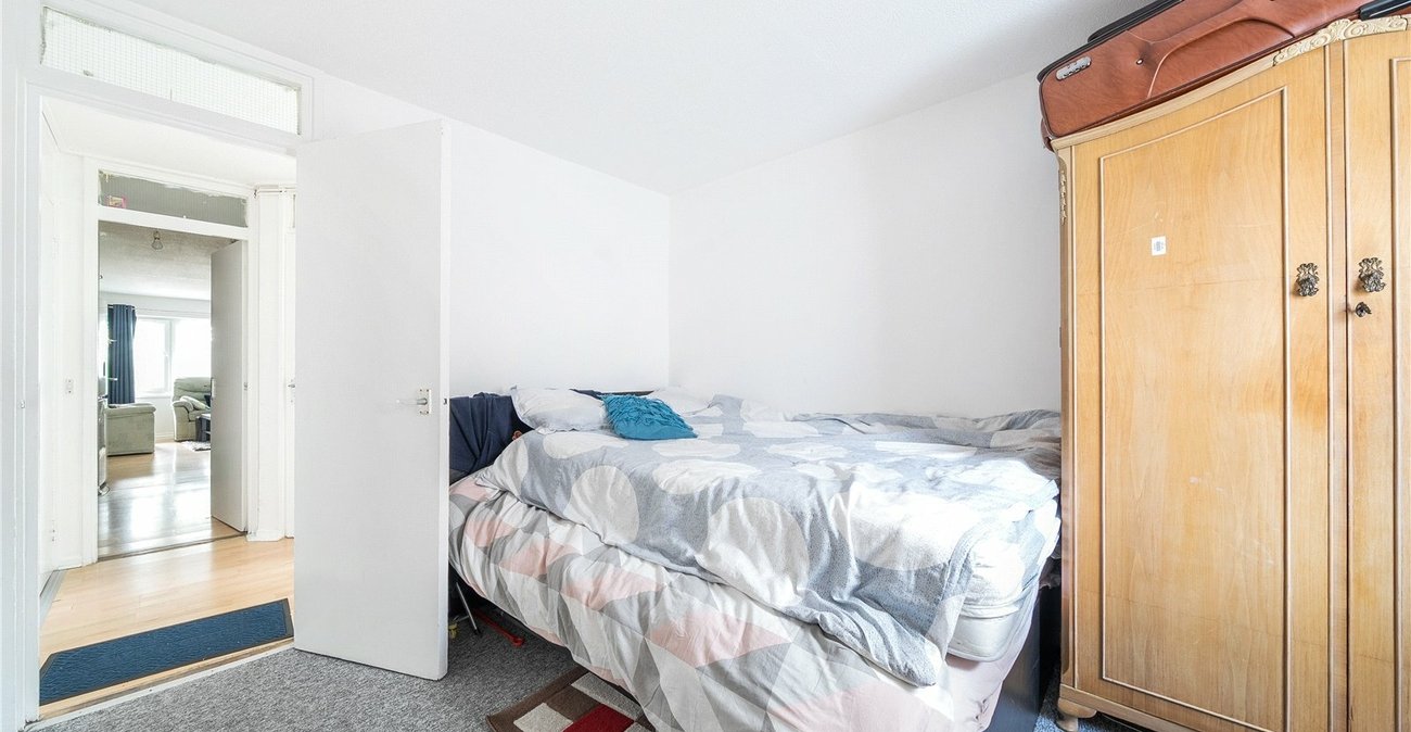 1 bedroom property for sale in Forest Hill | Robinson Jackson