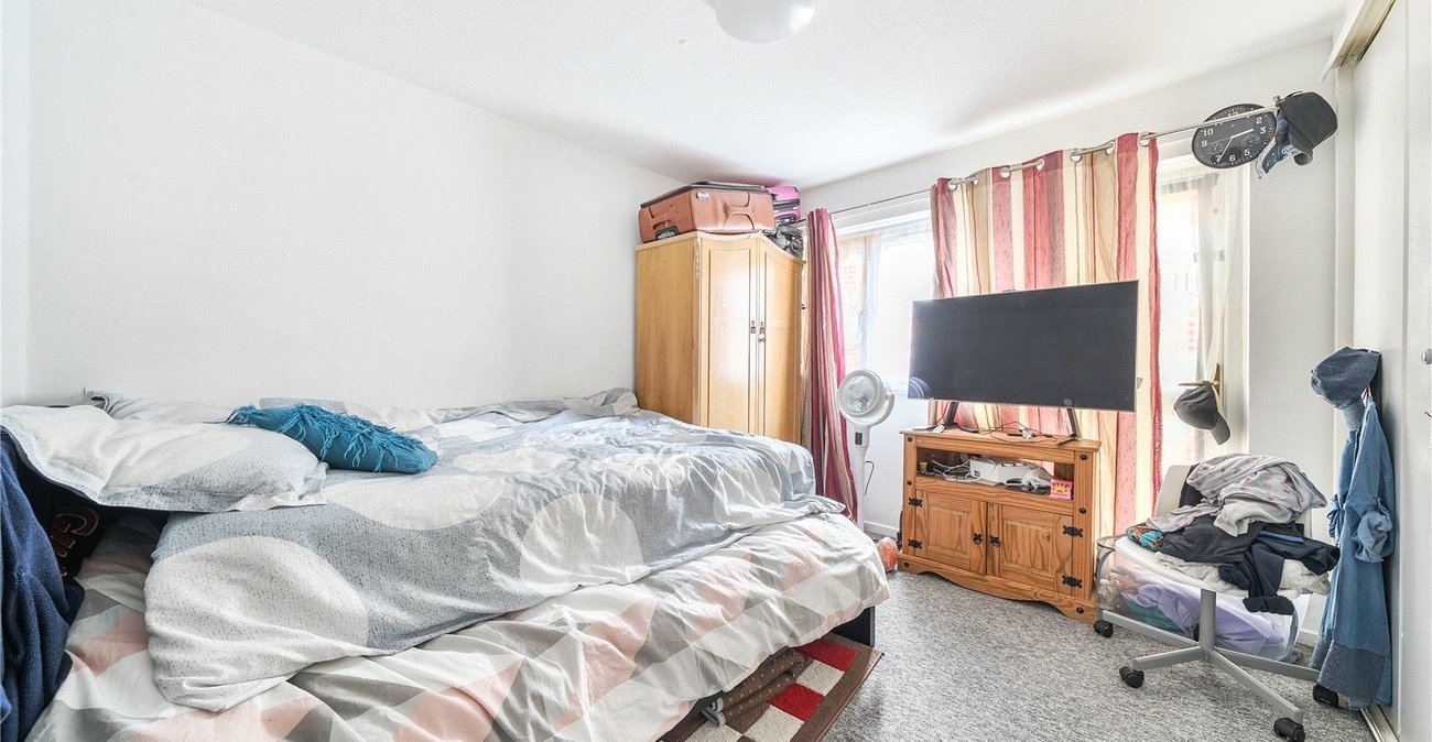 1 bedroom property for sale in Forest Hill | Robinson Jackson