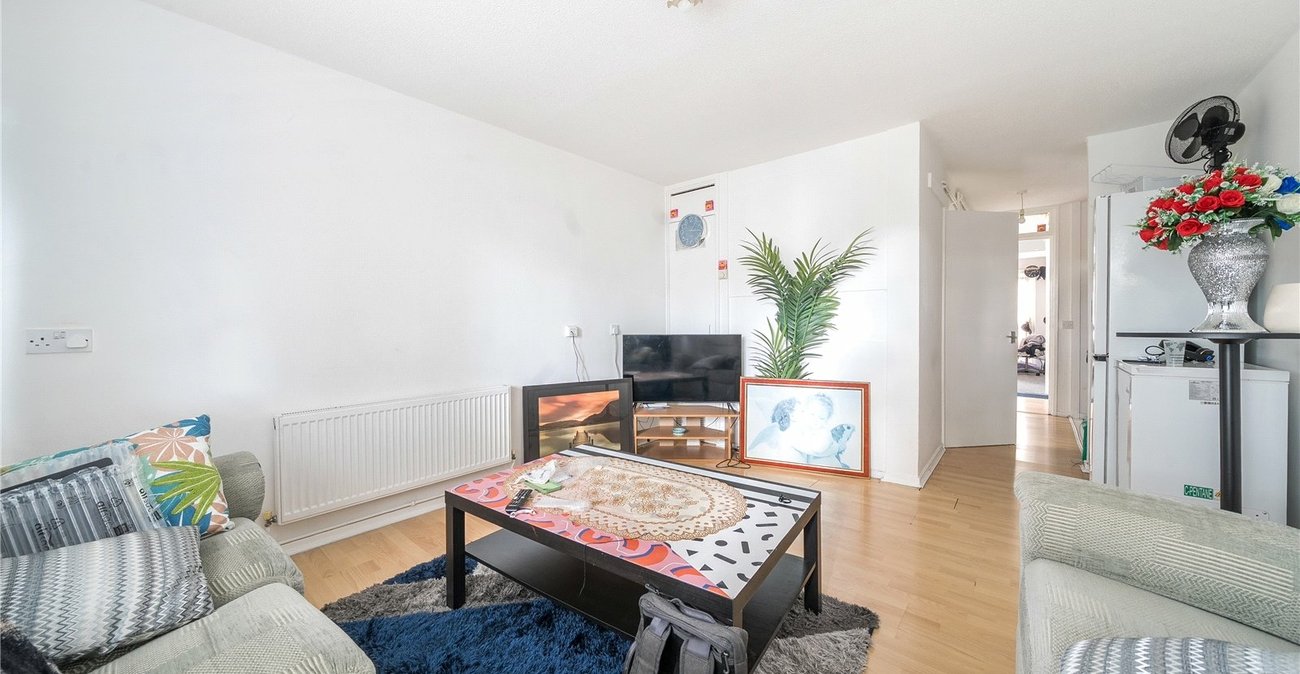 1 bedroom property for sale in Forest Hill | Robinson Jackson