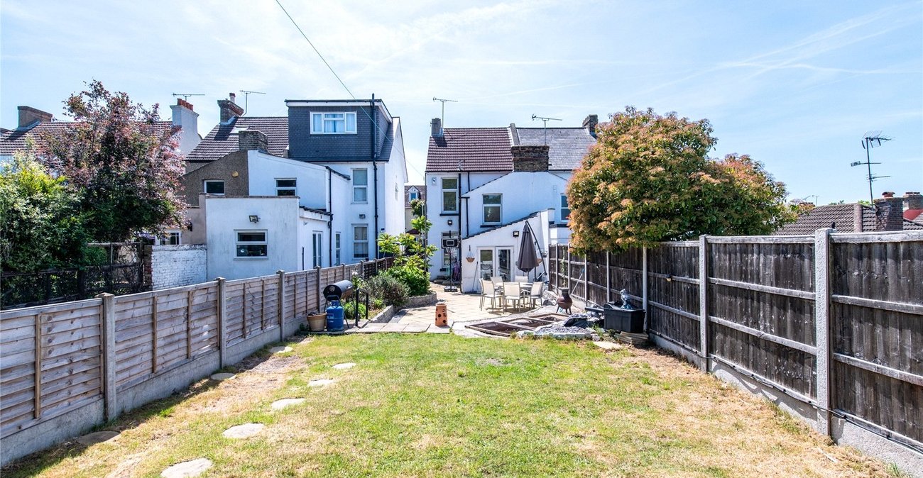 3 bedroom house for sale in Gravesend | Robinson Michael & Jackson