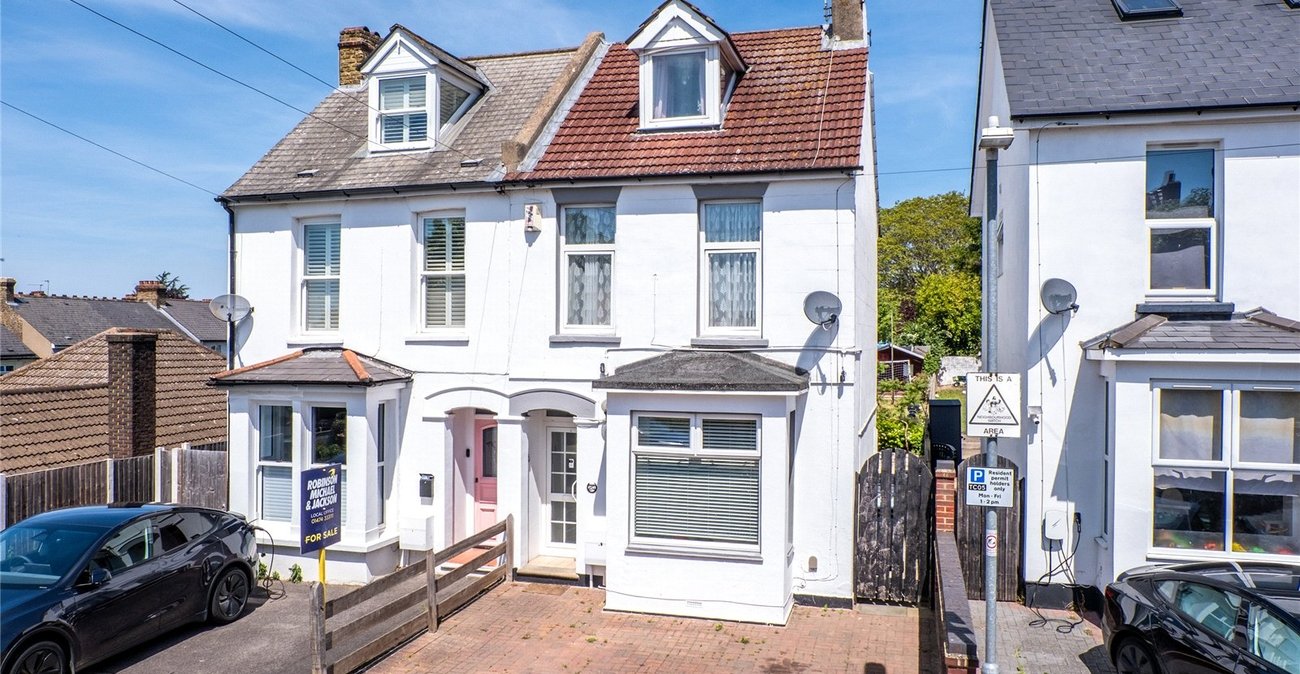 3 bedroom house for sale in Gravesend | Robinson Michael & Jackson