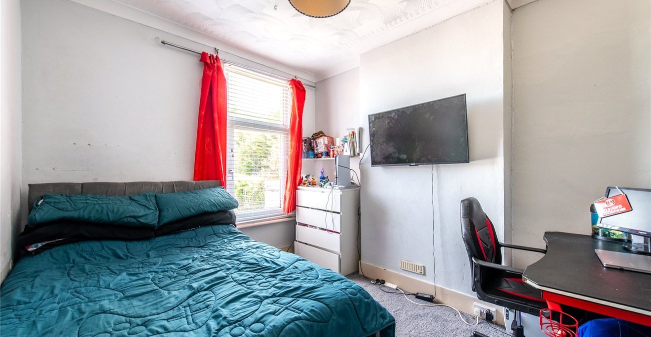 3 bedroom house for sale in Gravesend | Robinson Michael & Jackson