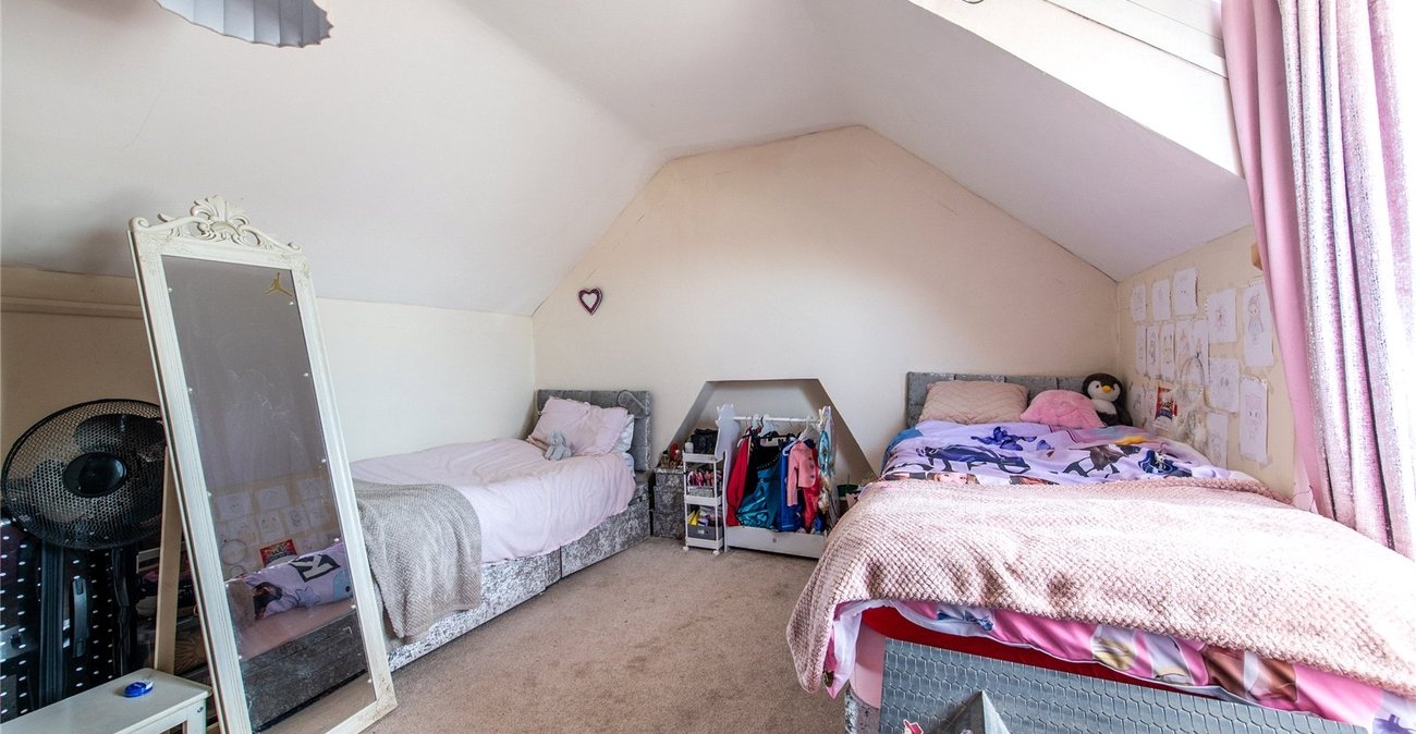 3 bedroom house for sale in Gravesend | Robinson Michael & Jackson