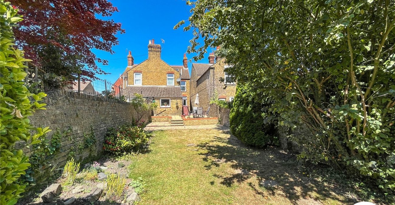 3 bedroom house for sale in Sittingbourne | Robinson Michael & Jackson