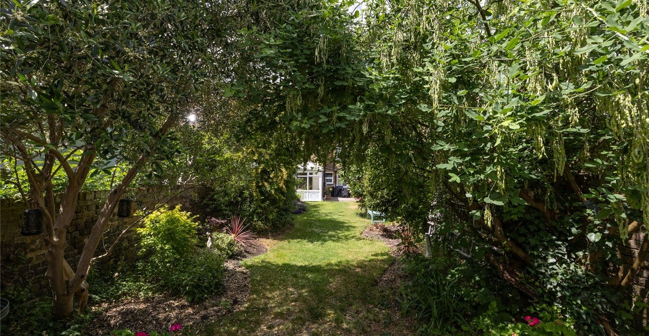 4 bedroom house for sale in Sittingbourne | Robinson Michael & Jackson