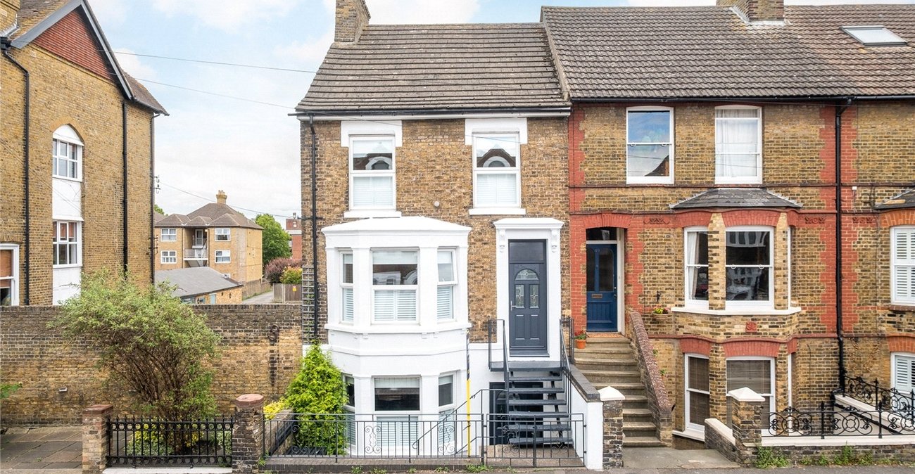 4 bedroom house for sale in Sittingbourne | Robinson Michael & Jackson