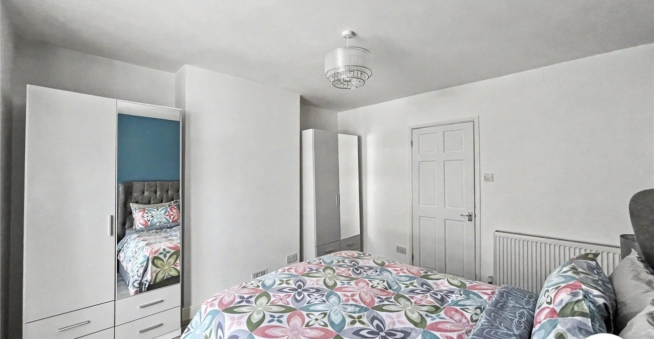 1 bedroom property for sale in Sittingbourne | Robinson Michael & Jackson