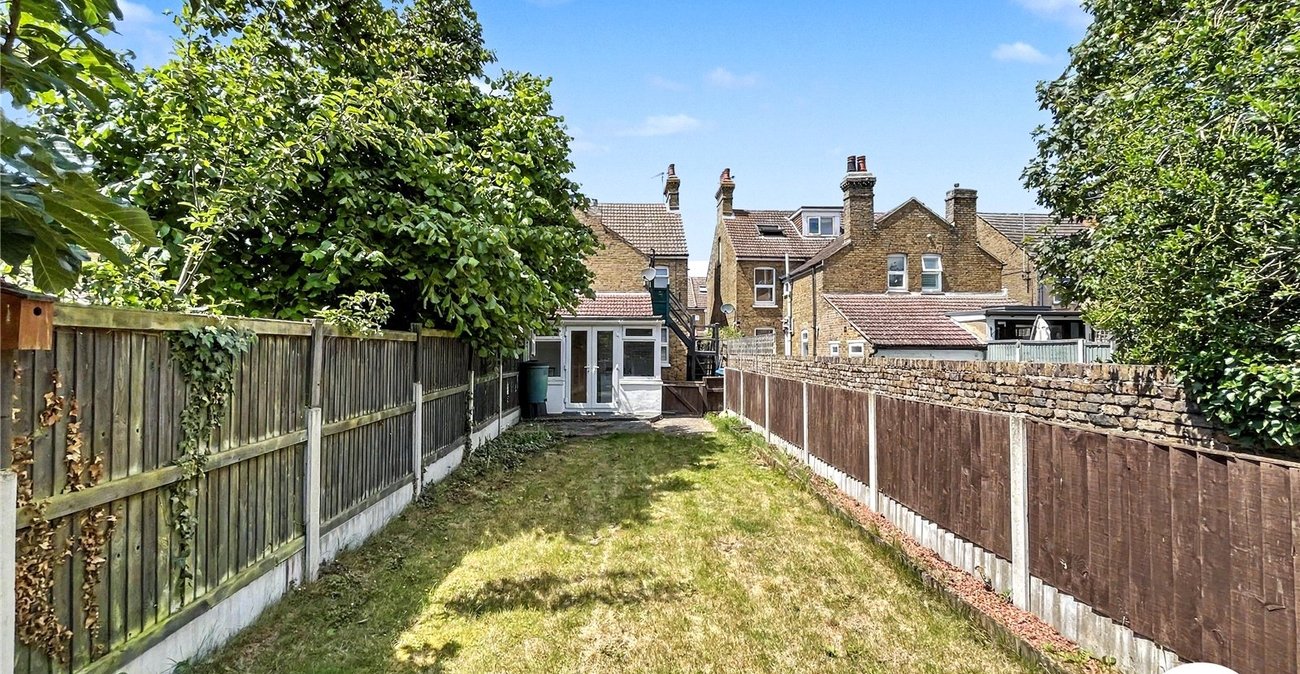 1 bedroom property for sale in Sittingbourne | Robinson Michael & Jackson
