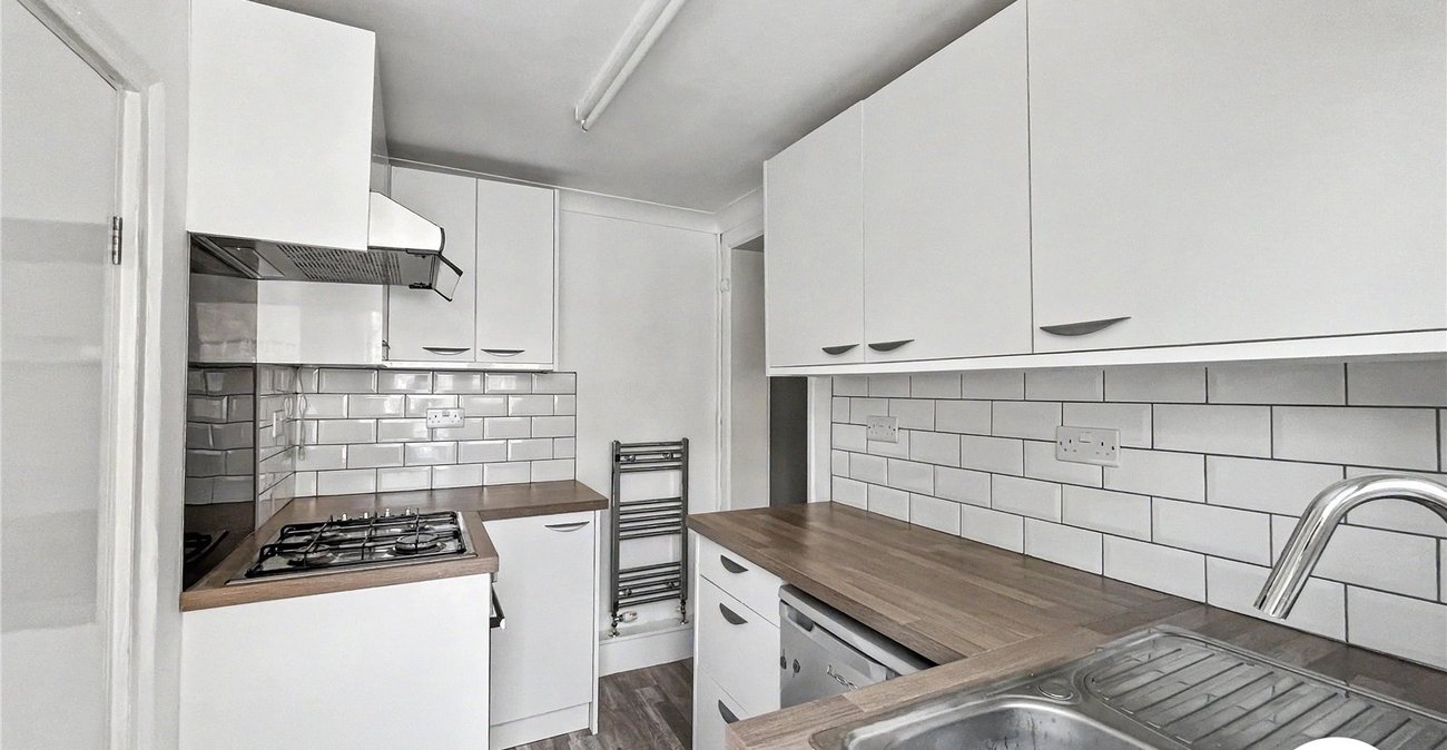 1 bedroom property for sale in Sittingbourne | Robinson Michael & Jackson