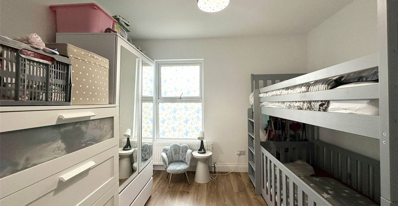 3 bedroom house for sale in Greenhithe | Robinson Jackson