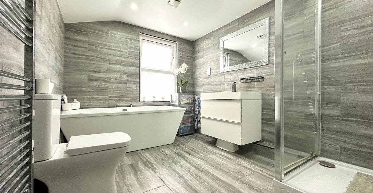 3 bedroom house for sale in Greenhithe | Robinson Jackson