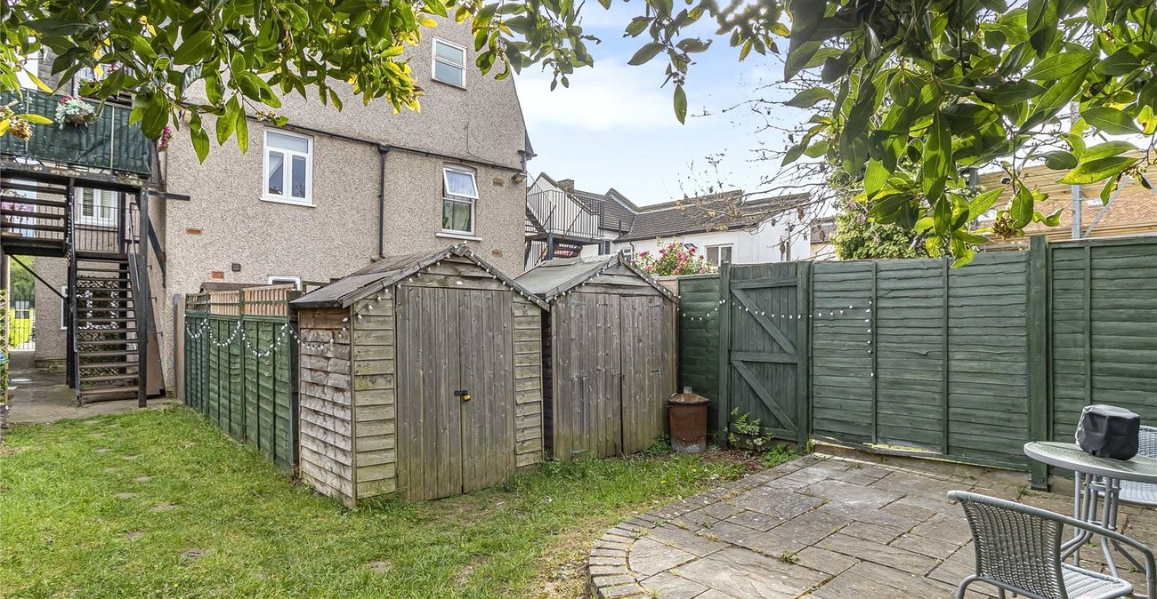 2 bedroom property for sale in Welling | Robinson Jackson