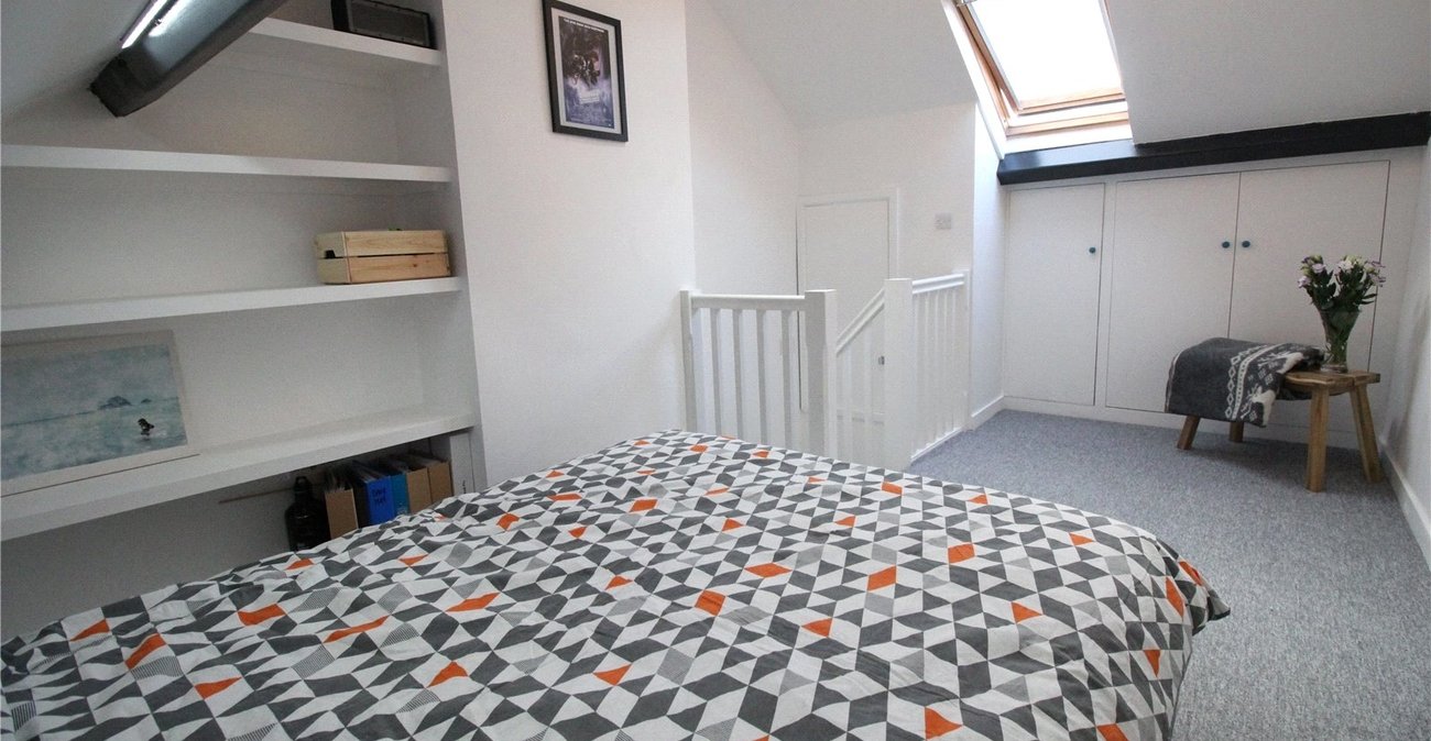 2 bedroom house for sale in Plumstead | Robinson Jackson